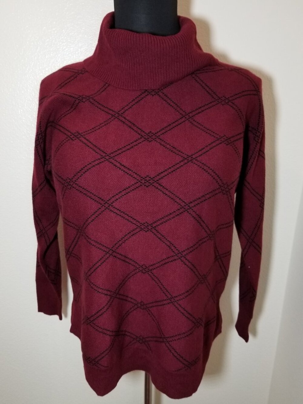 Liz Claiborne Womens Medium Turtleneck Sweater Burgundy Preppy Old Money City